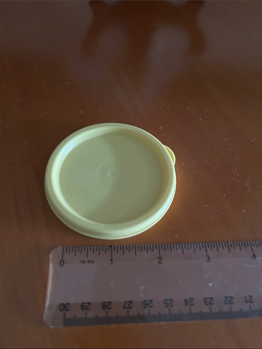 Tupperware Yellow Lid - Picture 2 of 3